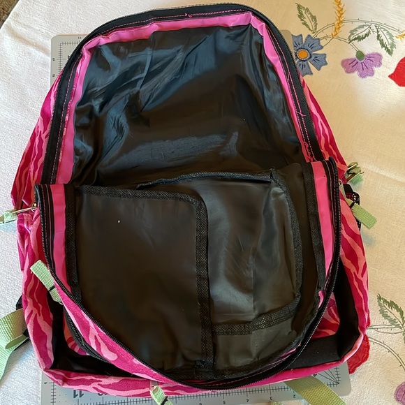 Trailmaker backpack, pink zebra stripe w black straps - Picture 9 of 11